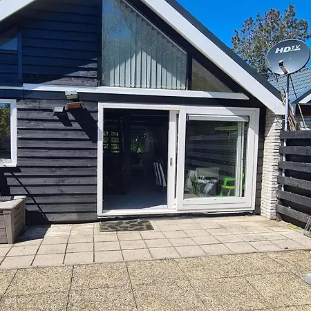 With Large Terrace Nyaraló Sint Maartensvlotbrug